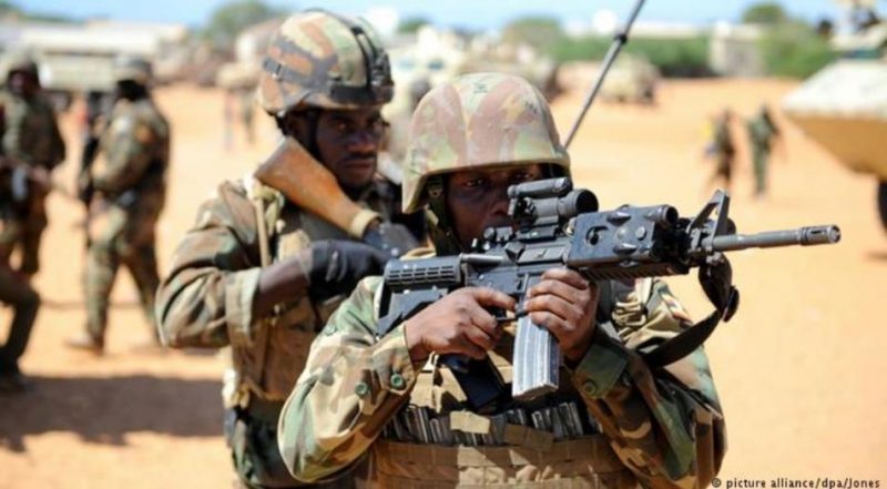 Ciidamada amisom oo dagaal kula wareegay xarumaha maamulka degmada Jalalaqsi Ciidamada amisom oo dagaal kula wareegay xarumaha maamulka degmada Jalalaqsi