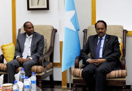 Shan QODOB oo caddeyn u ah in KHEYRE iyo Farmaajo aysan isku mowqif ka ahayn hadalkii ra’iisul wasaaraha