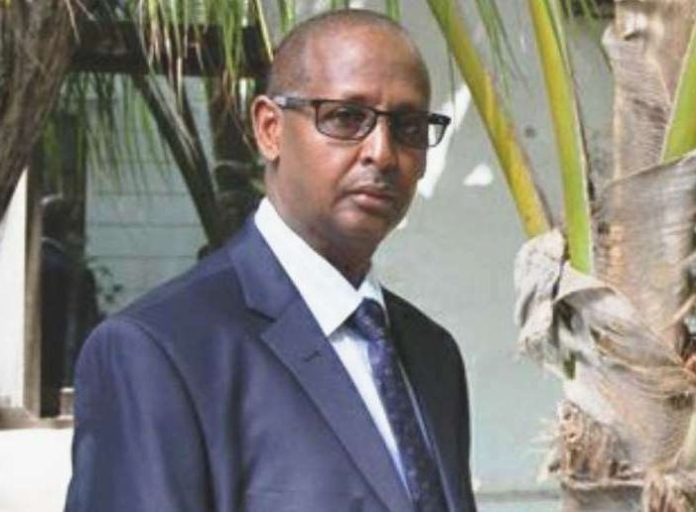 Caddeyn: Taliyaha NISA oo musuq maasuq ku haya kursiga BF ee uu baneeyey