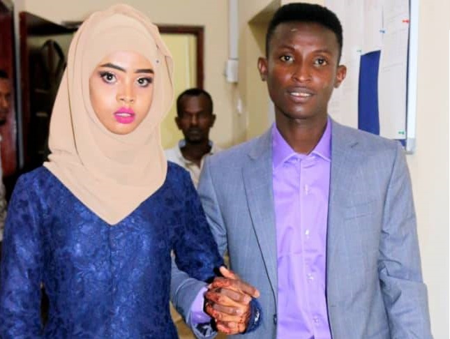 Aabe C/raxmaan Mukhtaar Saalax oo hadlay, shaacana ka qaaday sheeko xasaasi ah (Daawo wareysi cusub)
