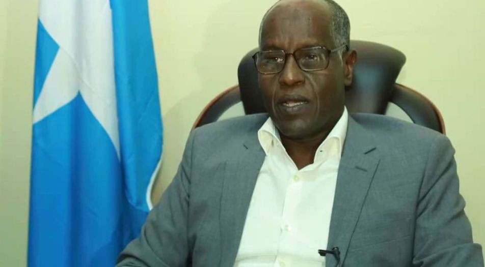 Wasiirka A/Gudaha DFS oo ka hadlay Khilaafka ka taagan Nidaamka Federaalka
