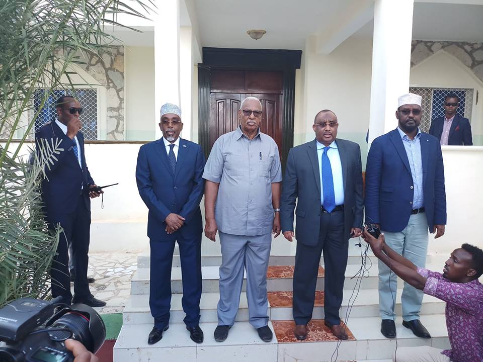 Madax goboleedyada oo war-saxaafadeed ka kooban 7 qodob kasoo saaray Garoowe