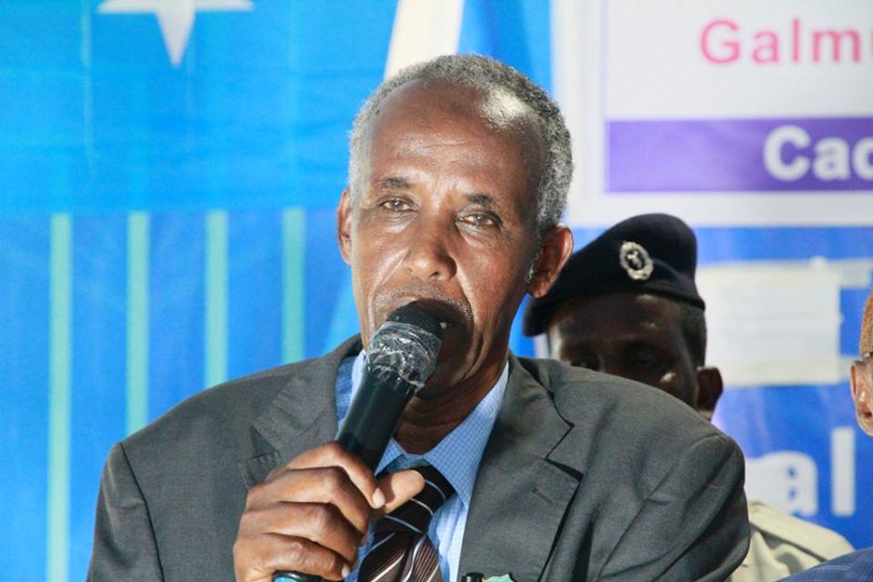 Madaxweynaha CADAADO lagu doortay oo shaaciyay sharuudaha kaliya ee xilka uu kaga tanaasuli karo
