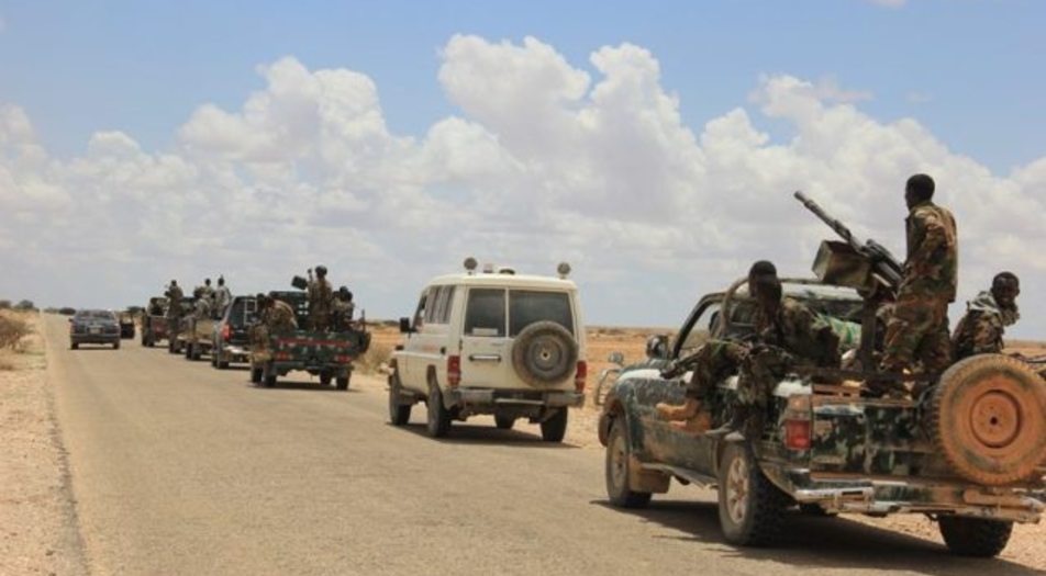Cidiamada PUNTLAND oo weerar ku qaaday baabuur ay la socdeen wasiiro ka tirsan SOMALILAND