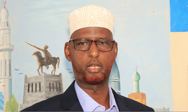 Sababta uu guddoomiye MURSAL uga guuray Villa Somalia oo la shaaciyey