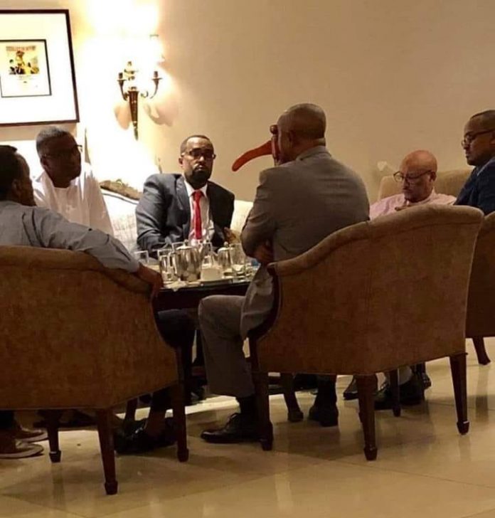 Maxay ka wada hadleen CC Shakuur iyo mas’uuliyiinta Somaliland ee kulmay?