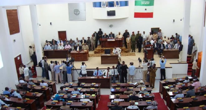 Khilaaf culus oo ka dhex aloosan labada aqal ee baarlamaanka Somaliland