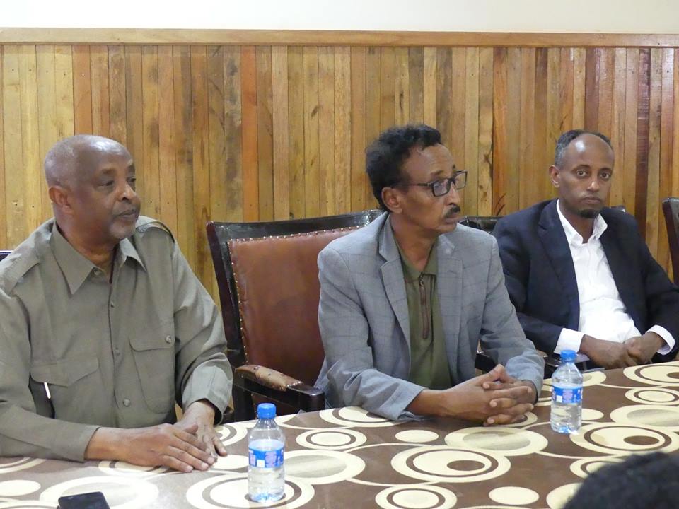 Xukuumada Muuse Biixi oo qabaneysa doorasho uu Waddani ka maqan yahay