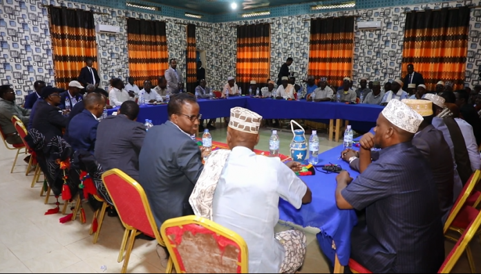Odayaasha Cadaado oo hor yimid heshiiskii DF iyo Ahlu-Sunna iyo hadalkii Kheyre