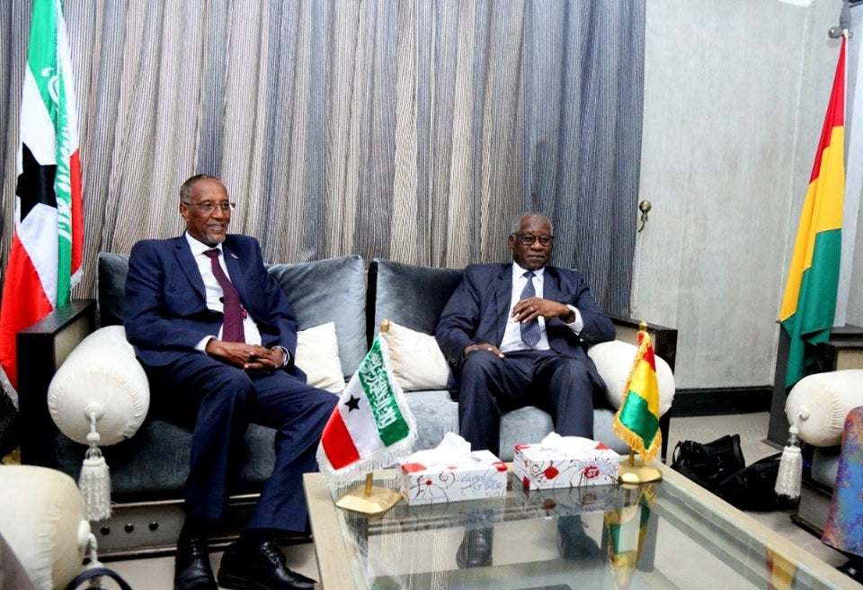 Wasiiro Somaliland ah oo dibeda soo dhigay ujeedka dhabta ah ee socdaalka uu Biixi ku tagay dalka Guinea