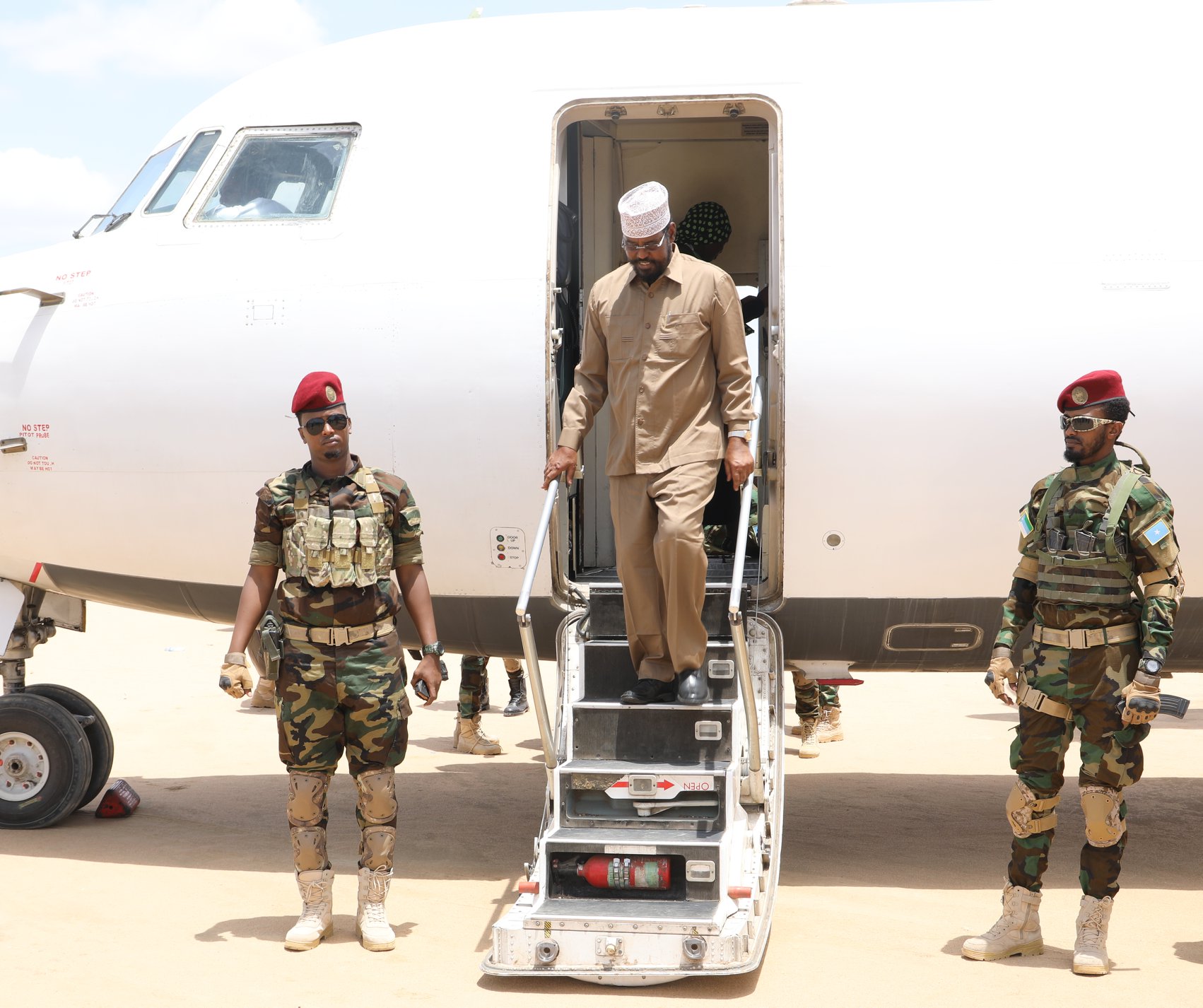 Axmed Madoobe oo safar kale ku tagey Dhoobley iyo Jubaland oo wada qorshe