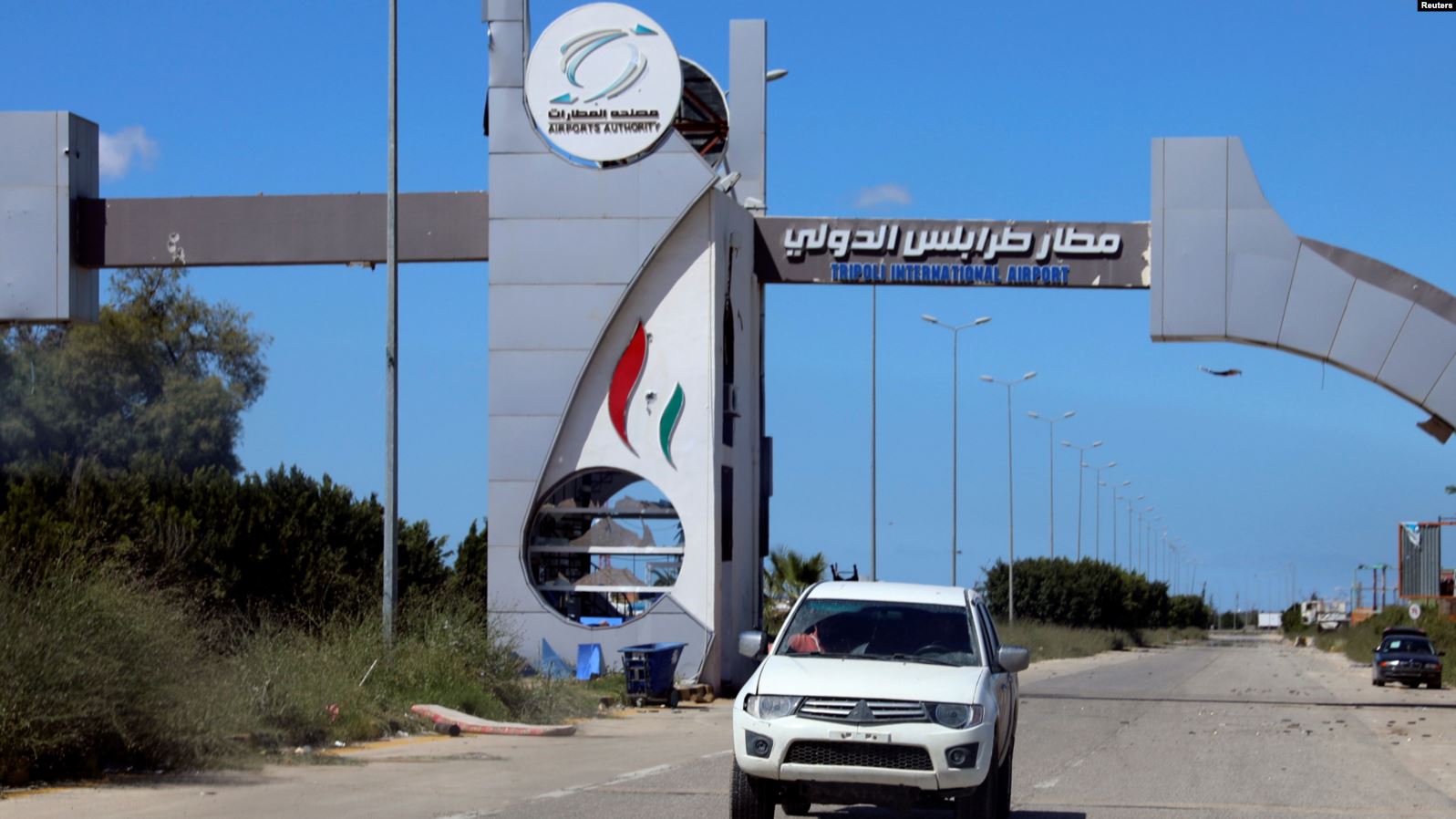 Ciidamada Jeneral KHALIFA XAFTAR oo laga qabsaday garoonka diyaaradaha Tripoli
