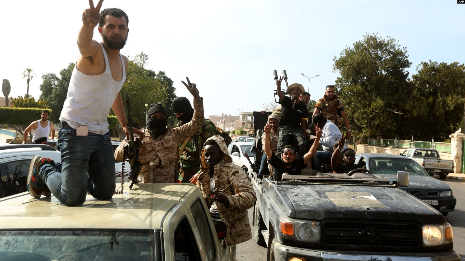 Tirada dagaal-yahanada uu Turkigu u diray dalka Libya oo la shaaciyey (Warbixin)
