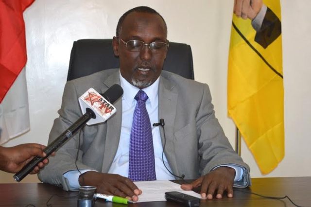 Maxaa ka jira in Gaafaadhi uu warqad is-casilaada u gudbiyey madaxweynaha?