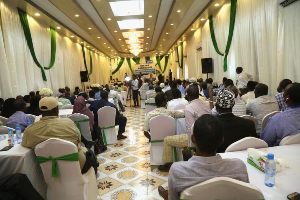 Beesha HABAR-GIDIR oo taageertay mid ka mid ah musharaxiinta madaxweyne