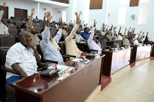 Golaha guurtida Somaliland oo ansixiyey xeer muhiima