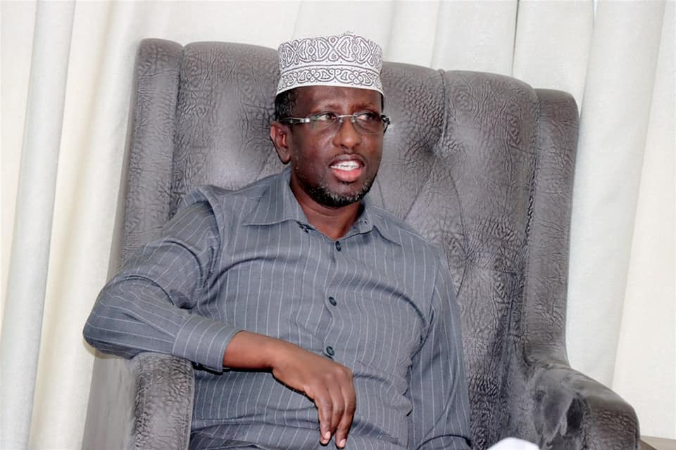 SHEEKH SHARIIF oo soo jeediyey talo ku aadan wada-hadallada DF iyo Somaliland
