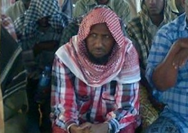 Amiirka AL-SHABAAB oo hanjabaad culus kasoo saaray doorashada, weerarna ku qaaday dhinacyo badan