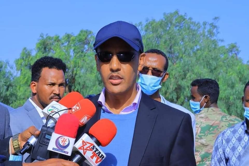 Mustafa Cagjar oo qormo yaab leh ka qoray dagaalka dowladda Itoobiya iyo TPLF