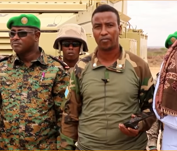 Daawo: Sarkaal soo jeediyey arrin la xiriirta xaasaska Al-Shabaab oo muran dhalisay