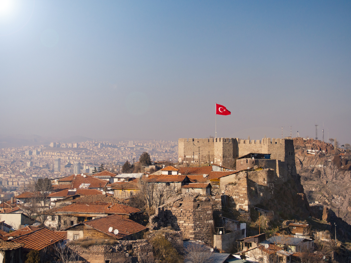 Ganacsatada Soomaalida ee magaalada Ankara ee Turkey oo amar culus la dul dhigay