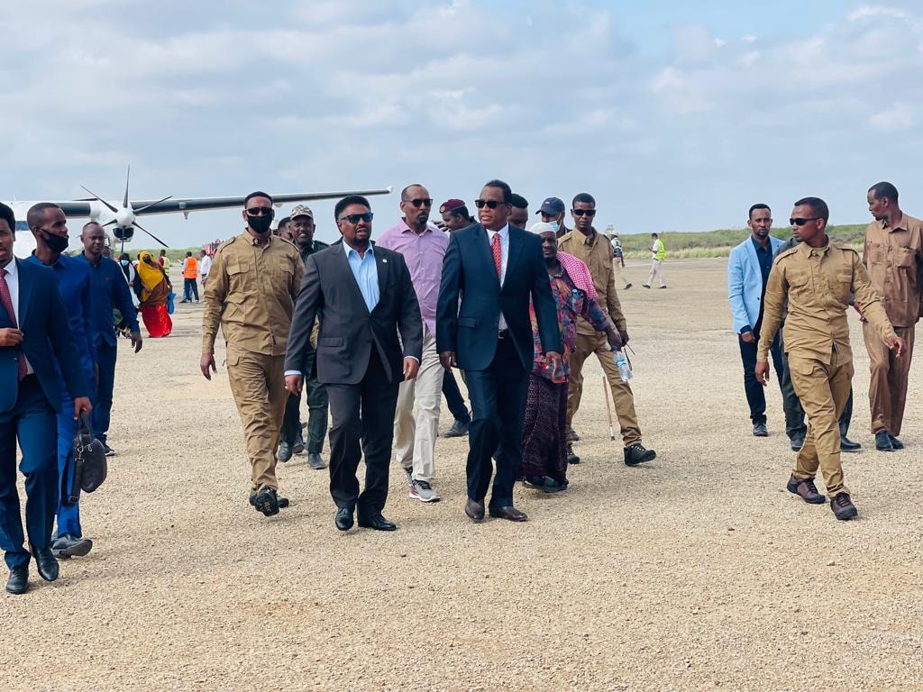 Wararkii ugu dambeeyey ee loolanka kursiga Mursal iyo qorshihiisa BAYDHABA