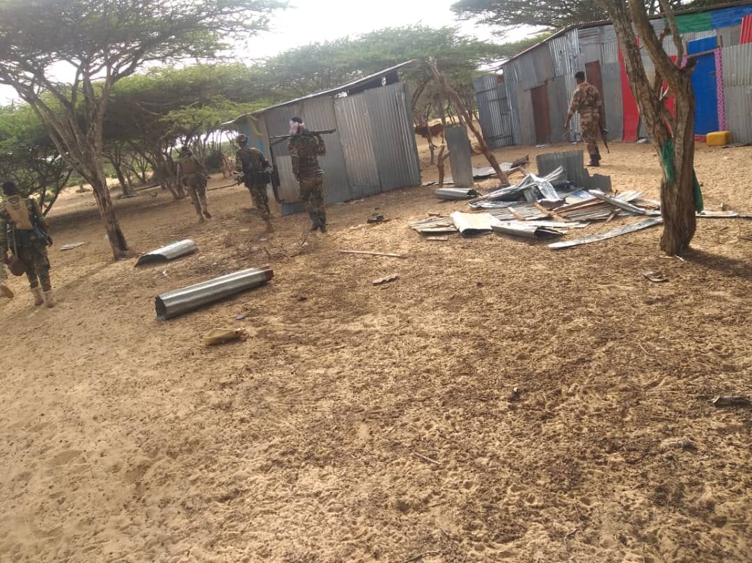Sawirro: Ciidamada DF oo howlgal ku burburiyey xarun ay lahaayeen Al-Shabaab