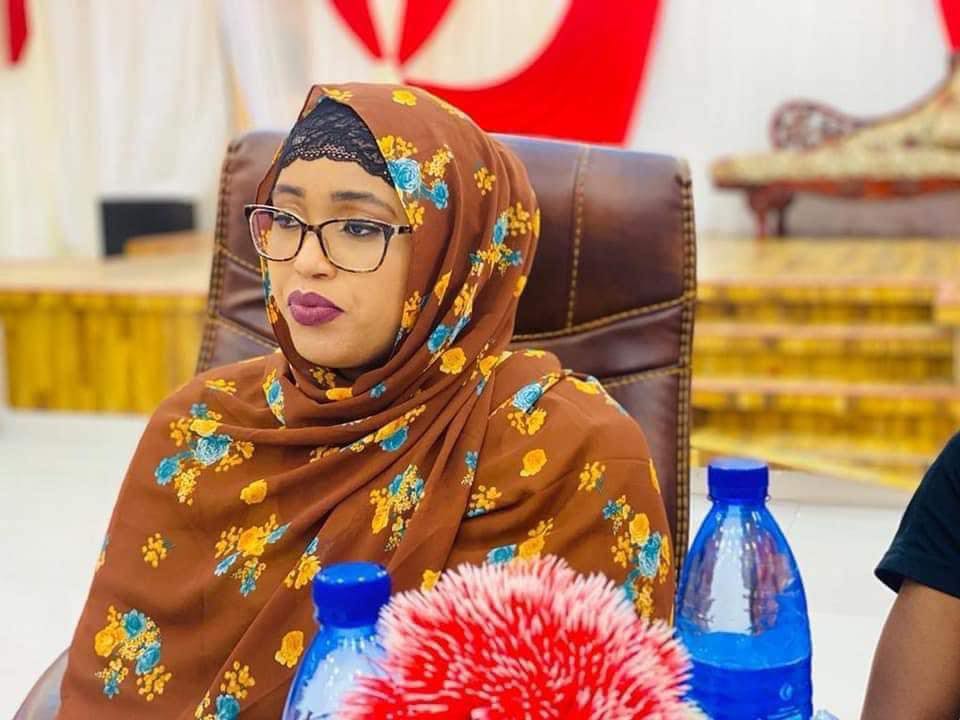 Siyaasiyiin si weyn uga fal-celiyey guusha Qaali Shire iyo guuldarrada Ubax Tahliil Siyaasiyiin si weyn uga fal-celiyey guusha Qaali Shire iyo guuldarrada Ubax Tahliil