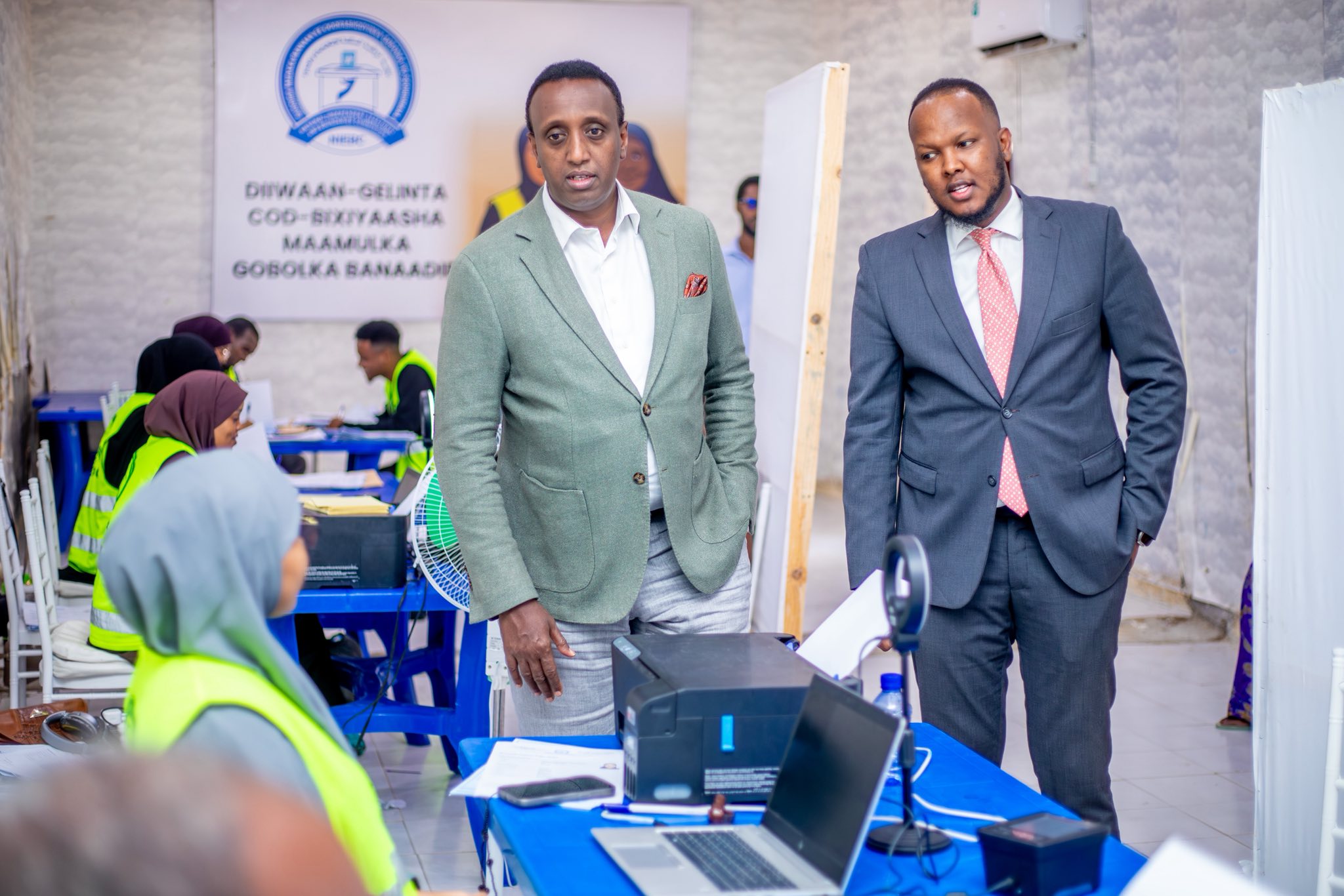 Baaris madax bannaan oo lagu sameeyay qalabka doorashada + Natiijada