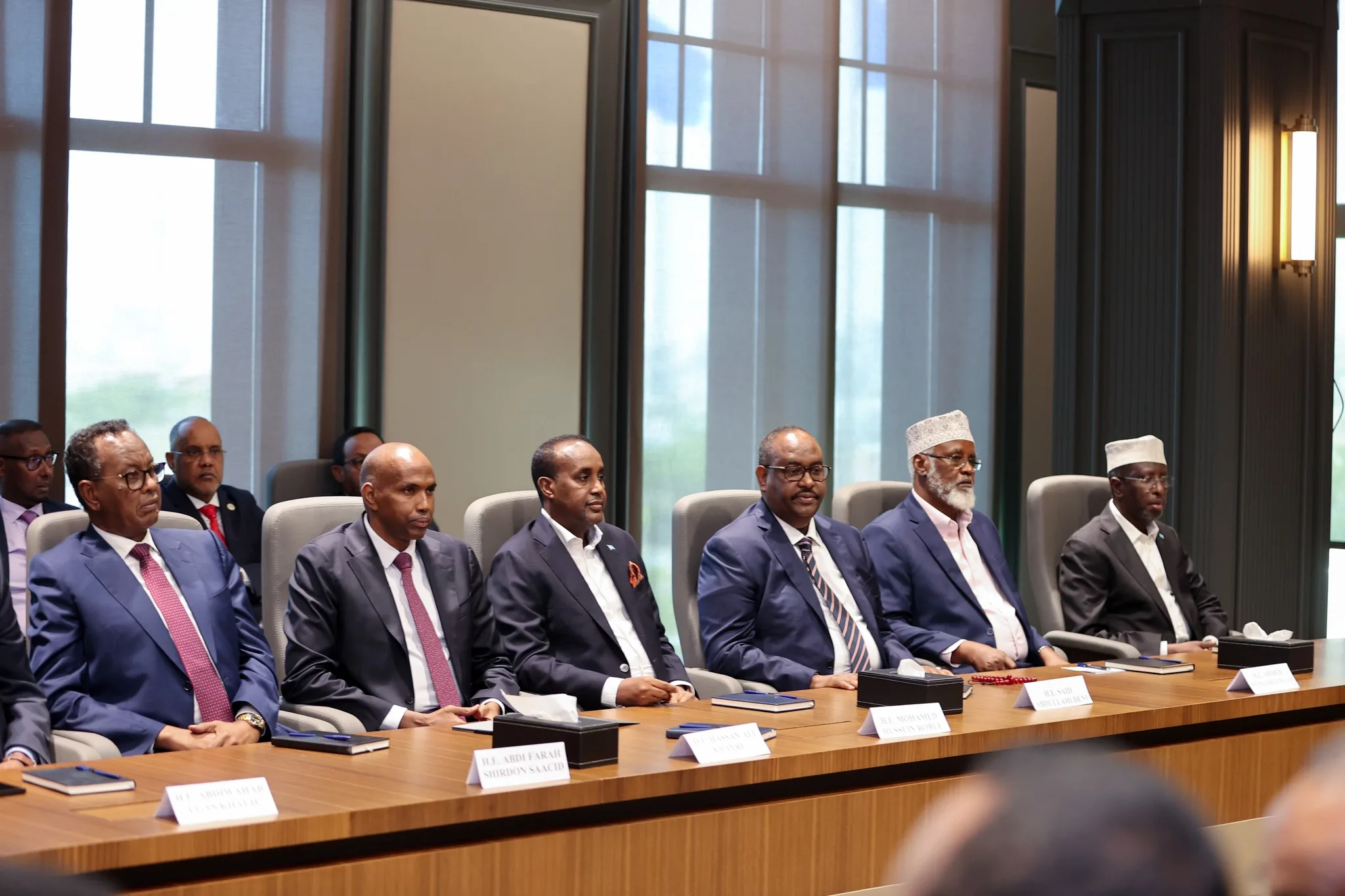 Sawir war oo la xiriira Golaha Mustaqbalka oo war cusub kaso saaray qabsoomida banaanbaxa Muqdisho